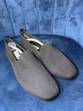 Women’s Steve Madden Black Knit Slip-On Flats Size 8